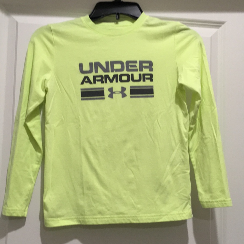UA long sleeve t